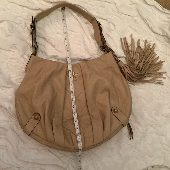 EUC Oryany leather satchel purse shoulder sand/bone concealed - Picture 12 of 17